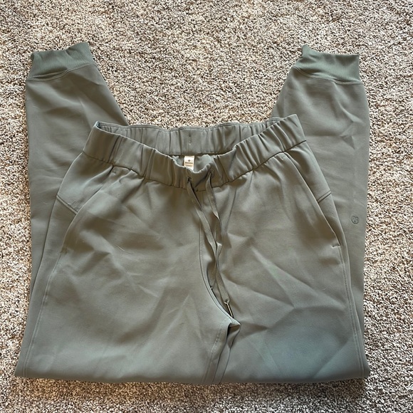 lululemon athletica Pants - Lululemon On the Fly woven joggers